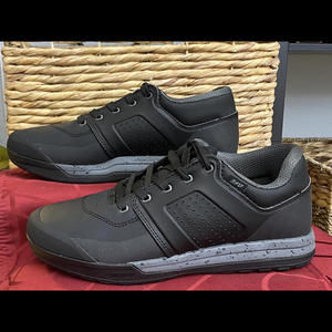 NEW Specialized 2FO ROOST FLAT mountain bike gravel XC SHOE Black EU 42 US 9